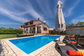 Villa Mia & Iva for 6 people near Porec with private pool and pet friendly